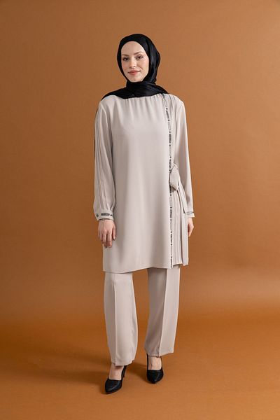 TUĞBA ERGÜL 1026 Σετ κρέπας