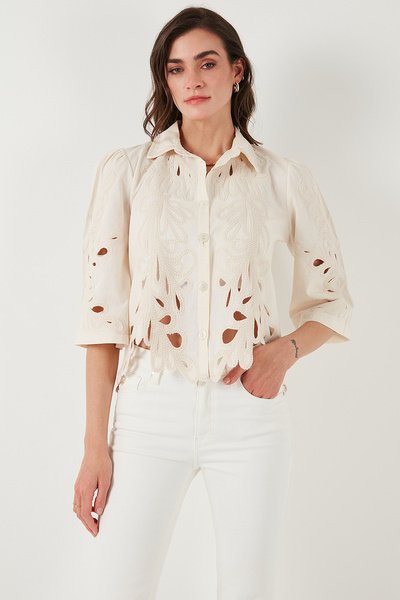 Lela Pamuklu Slim Fit Nakış İşlemeli Ajurlu Gömlek GÖMLEK 676284