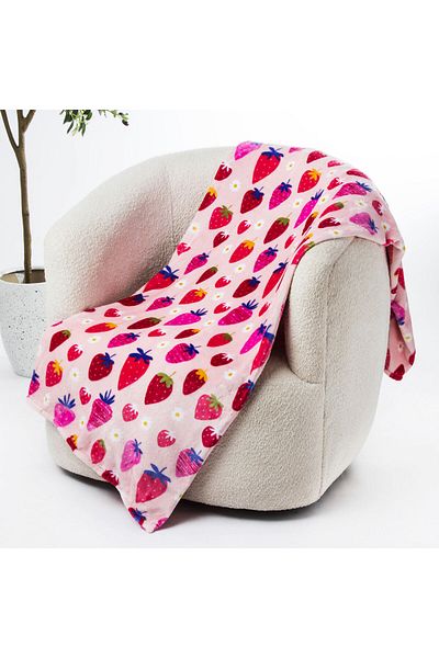 Orange Bed & Bath SUPER SOFT STRAWBERRY  Blanket 152 × 178 cm