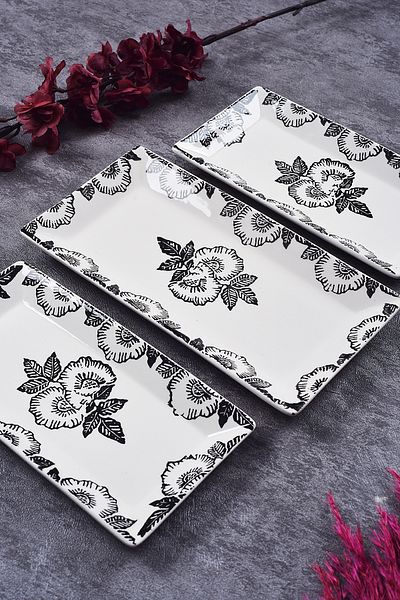 Piatti Naturali 3-Piece Black Rose Pattern Handmade Ceramic Breakfast Salad Presentation Snack Bowl Set Boat Plate Set