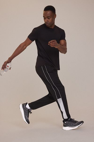 DeFacto DeFactoFit – Standard-Fit-Jogger-Jogginghose mit elastischem Bund für Sportler – Skuba-Taucherstoff B4537AX25SP