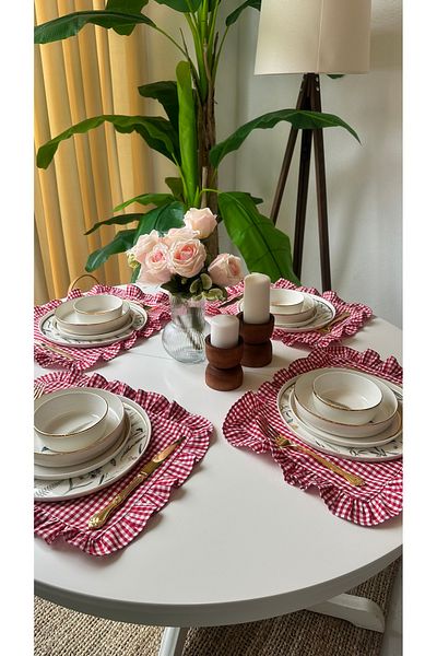 Decamor home Linen Stain Resistant Red Gingham Ruffled American Serving 4 Pieces