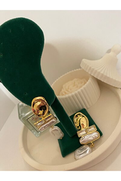 shop أقراط اللؤلؤ