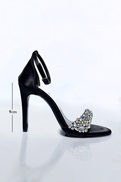 BRITY Saten Taş Detaylı Tek Bant Abiye Ayakkabı