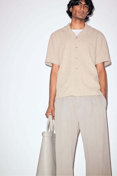 H&M Regular Fit Herringbone-weave resort shirt