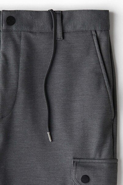 H&M Slim Fit Cargo Trousers