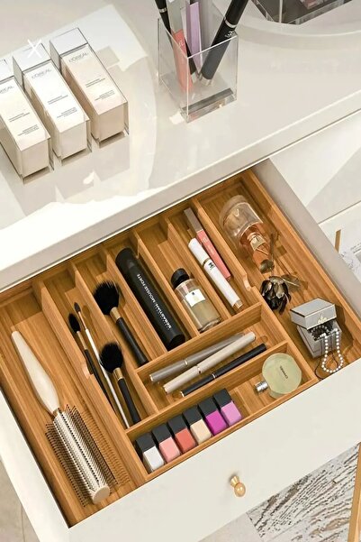 Meturas Ρυθμιζόμενη θήκη για κουτάλια από μπαμπού με ρυθμιζόμενο διάστημα συρταριού