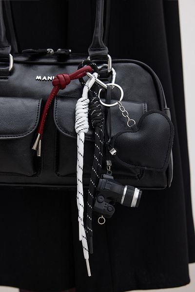 Manuka Black Heart Charmi Standard Bag