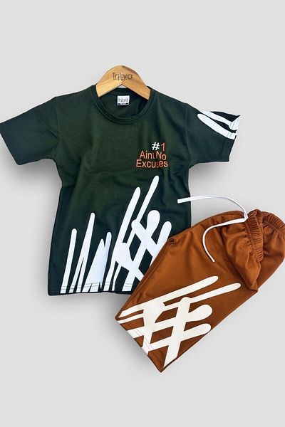 TRİLİYA Boy's Summer T-shirt and Capri Set - Economical Elegance