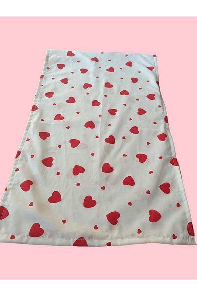 Kudi Red Heart 45X 121 Runner Table Elegance