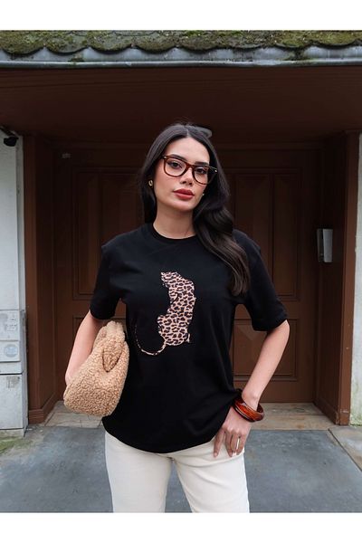 ESRAHELVACI Tricou negru cu broderie Leu