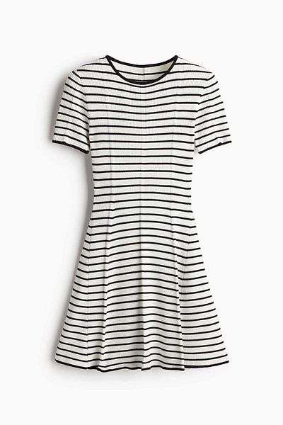 H&M Rib-knit flared-skirt dress
