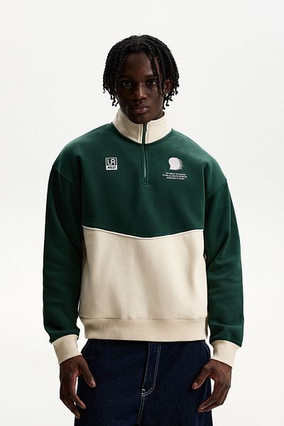 Bershka Sweatshirt with contrast zip