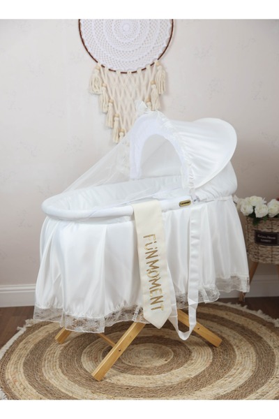 Fun Moment  Moses Basket White Color with Foldable Wooden Stand