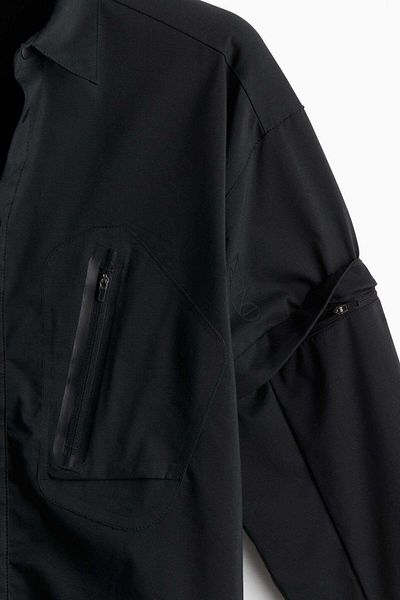 H&M DryMove™ Zip-off shirt