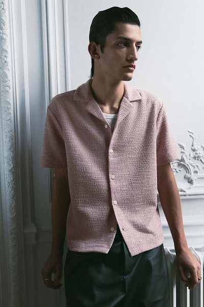H&M Regular Fit Textured resort shirt