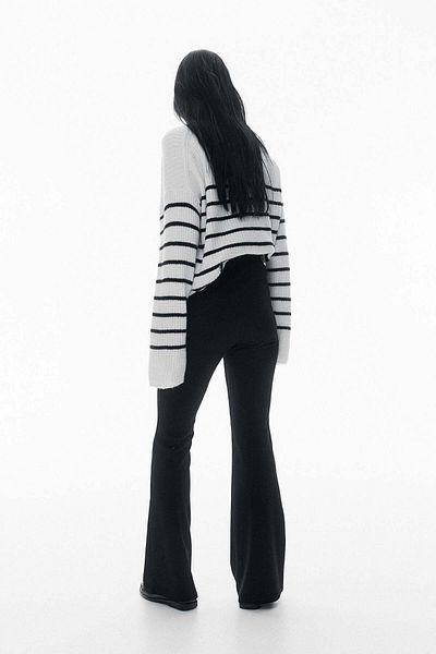 H&M بنطال ضيق واسع