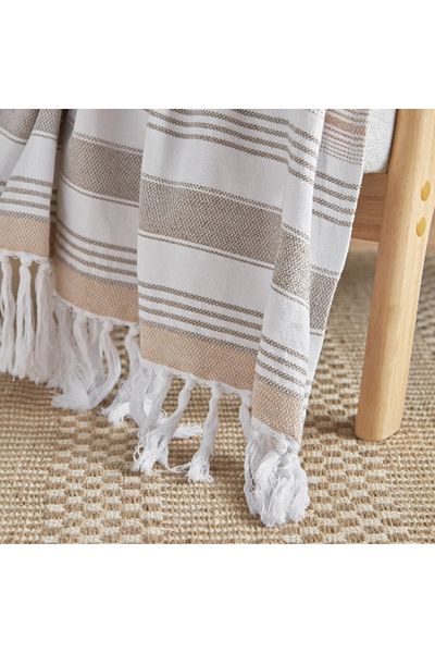 Home Box Austin Cotton Woven Throw - 127x152 cm