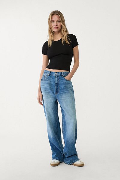 Stradivarius Slim fit basic t-shirt