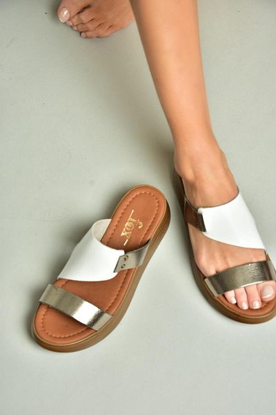 Fox Shoes S 291059703   Papuci de damă din piele naturală albă/platină cu talpă groasă