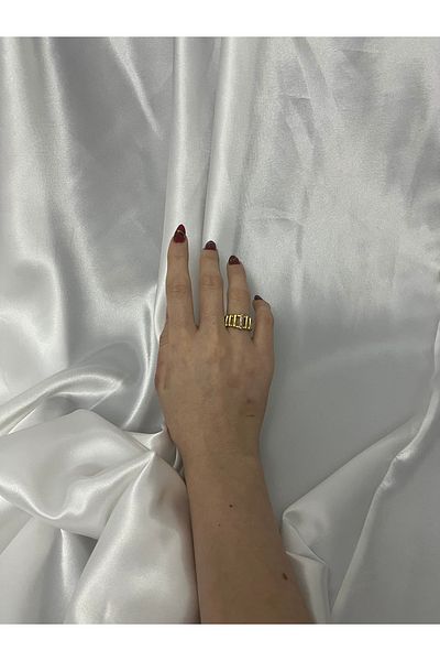QUARTZ Bone Model Gold Stylish Steel Women's Ring