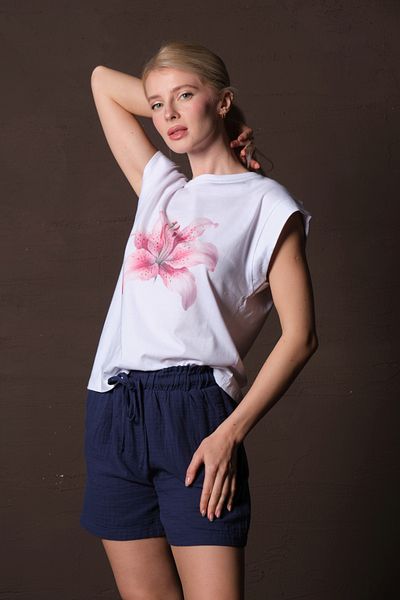 Domoda Tricou alb pentru femei, 100% bumbac, pieptănat, cu croială relaxată, cu mânecă zero, cu imprimeu @campania-b
