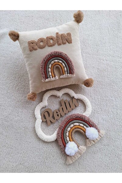 makrom elvan Bebek hediyelik kapı süsü ve yastık takım olarak Makrome ve punc...