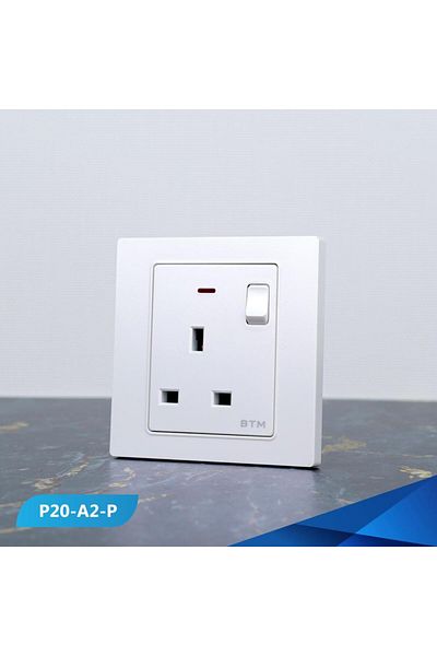 Btm 13 amp socket with switch and blue light bulb -3 pieces