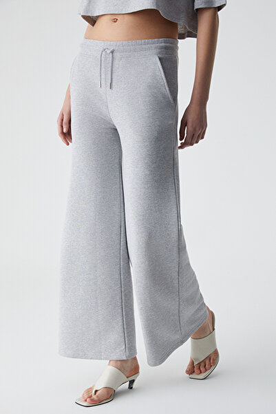 GRIMELANGE Netta Women's Oversize Fit Elastic Waist Grimelange Sweatpants