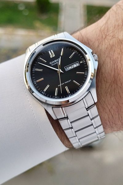 Casio MEN'S WRIST WATCH