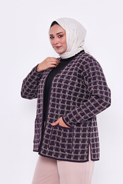 GLCN by Gülcan Kareli Desenli Bedenli Düğmesiz Triko Hırka