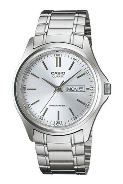 Casio ساعة يد رجالية فضية اللون مع وظيفة اليوم والتقويم