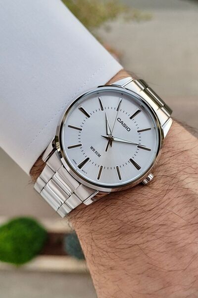 Casio Gümüş Renk Erkek Kol Saati