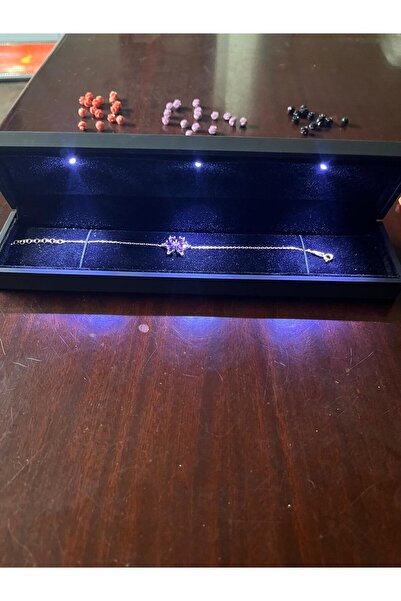 Bilsen Store Işıklı Hediye Kutulu Gümüş Zincirli 925 Ayar Rose Kaplama Amatis Lotus Çiçeği Bileklik
