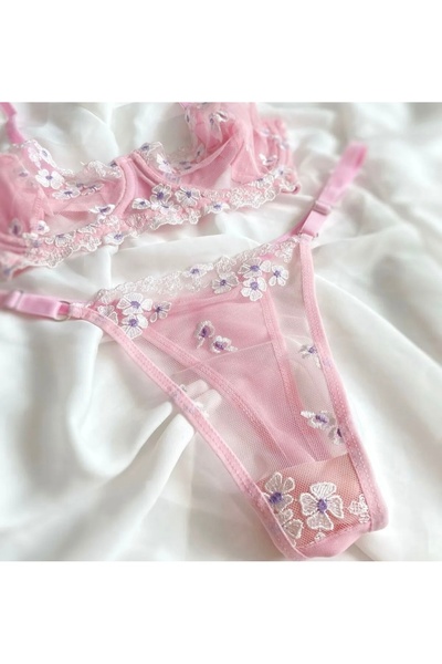 MODA Broderie cu margarete roz