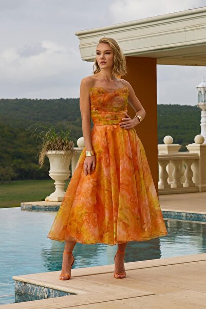 BUTİK KORİDOR Straplez Desenli Midi Elbise