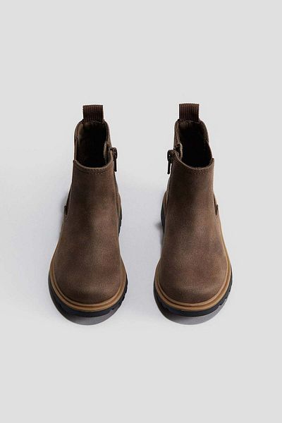 H&M Chelsea boots
