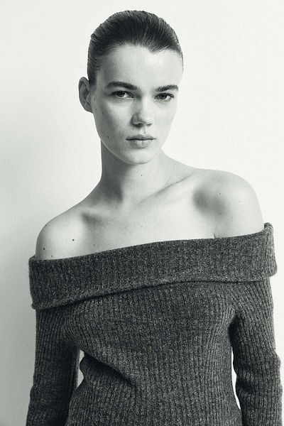 H&M MAMA Rib-knit off-the-shoulder dress