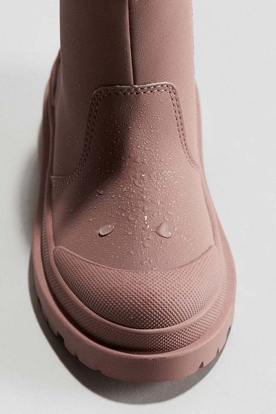 H&M حذاء تشيلسي المقاوم للماء