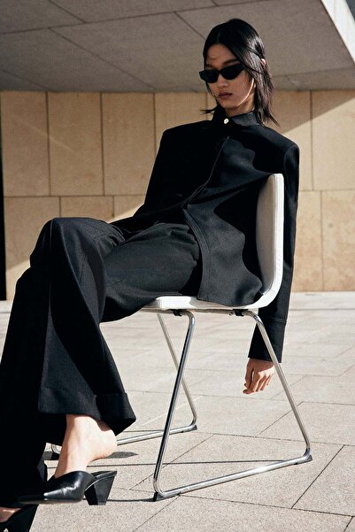 H&M Shoulder-pad shirt