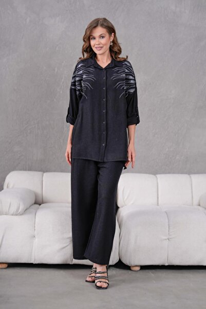 BURRASCA بدلة كتان مطرزة