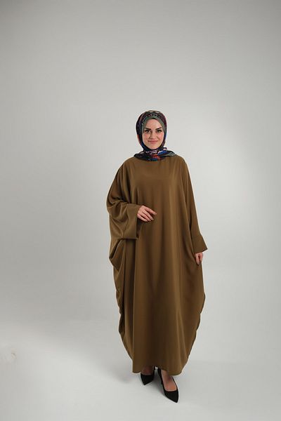 HÜRREM BONE Χακί μανίκι νυχτερίδας Oversize Medina Silk ίσιο φόρεμα με κουμπιά στην πλάτη 4001_09