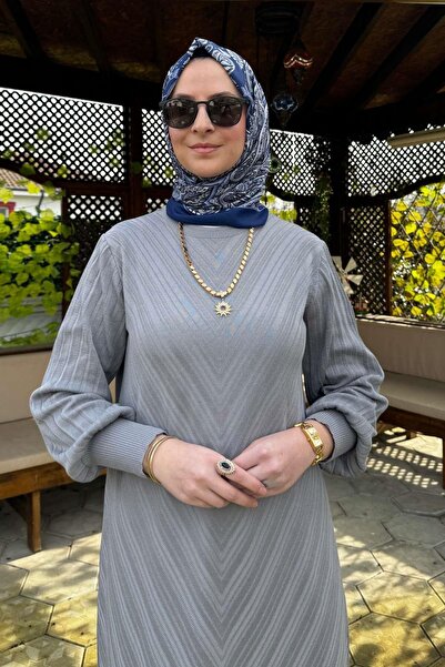 Rabia Şamlı Γκρι πλεκτό φόρεμα βροχής