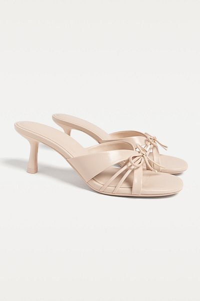 Stradivarius Heeled sandals with bow