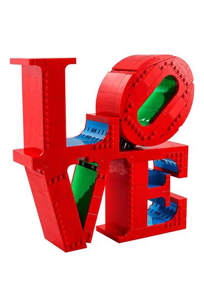 LEGO Love 31214 - Gift Decorative Model Building Kit for Adults (791 Pieces)