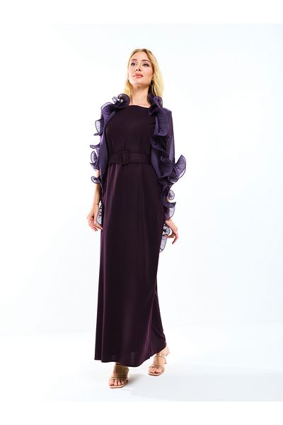 House of Moda By Styli Plain Belted Maxi Dress with Detachable Ruffle Shrug