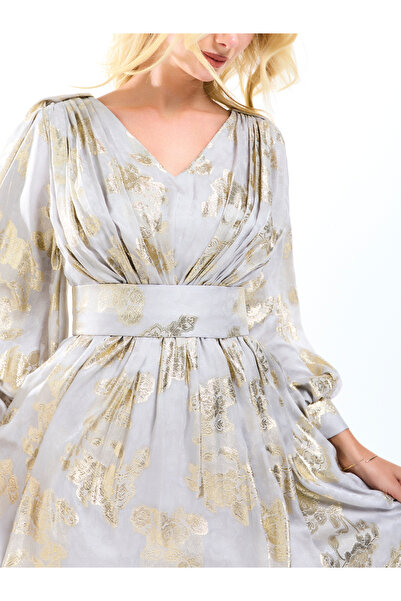 House of Moda By Styli Metallic Foil Floral Print Balloon Sleeves Maxi Dress