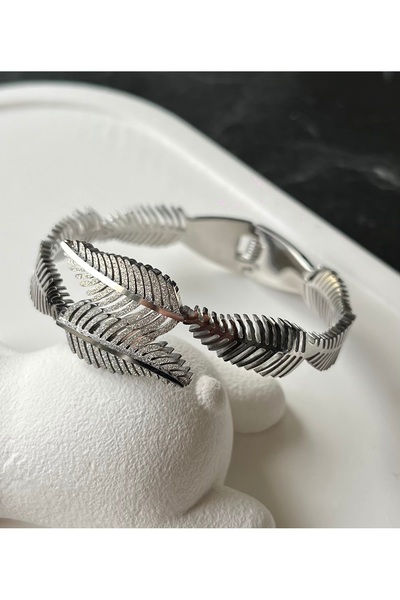 Sasa Steel Jewelry Yaprak Figürlü Çelik Kelepçe Bileklik
