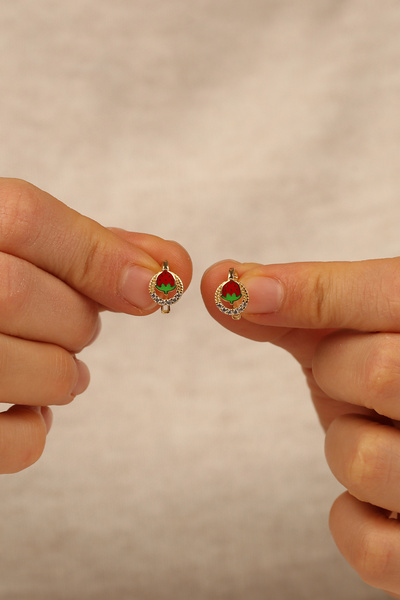 Çgk Çiğdem Gürel Kuyumculuk Çilek Çocuk Altın Küpe