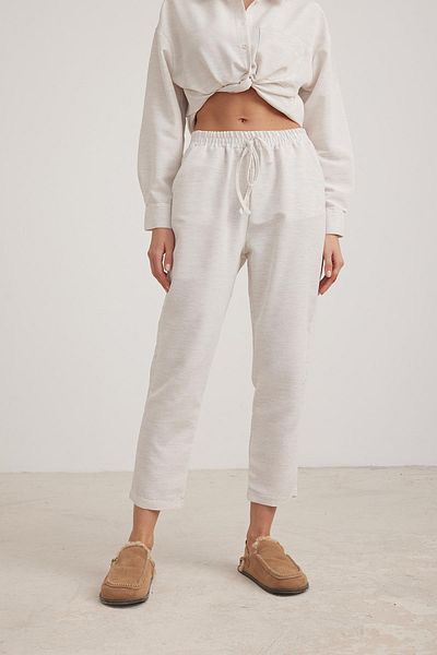 LEVURE Stone Colored Linen Loose Waist Elastic Trousers